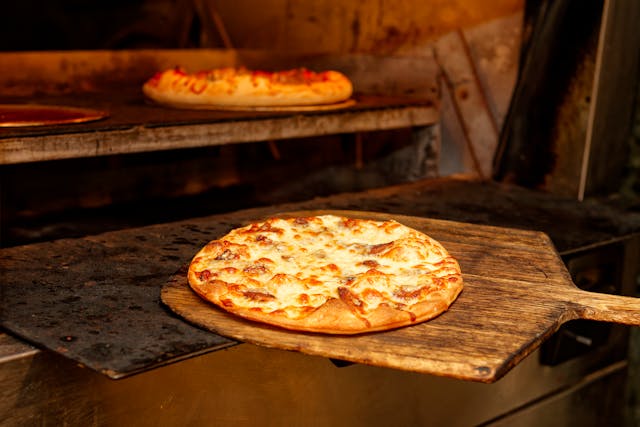 Papaj Pizza