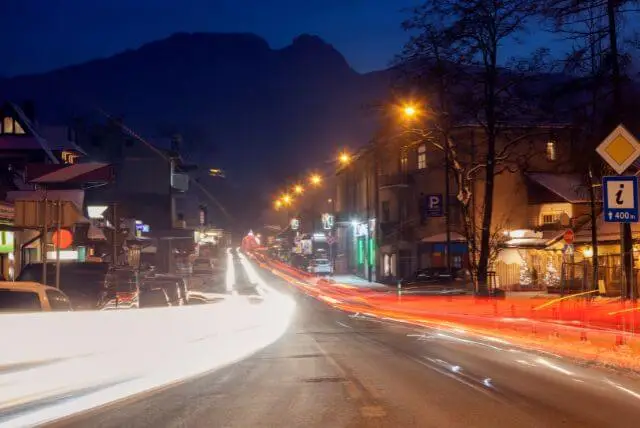 חוקי תנועה ותעבורה בפולין ששווה להכיר לפני ששוכרים רכב בקרקוב