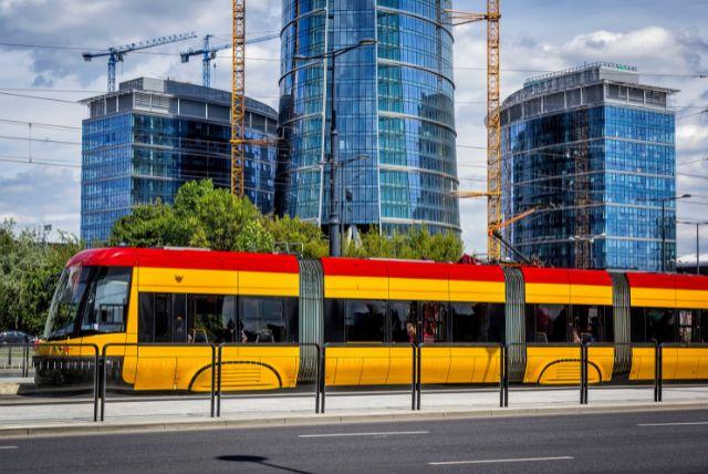 זקפונה תחבורה ציבורית - הסבר על רכבות / טראם / אוטובוסים / מוניות ועוד