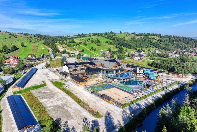 העיירה Chocholow (צ׳וצ׳ולו) ליד זאקופנה credit to getyourguide.com