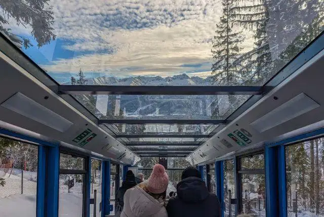 יום טיול לזאקופנה מקרקוב כולל רכבל, סקייווק והסעות credit to getyourguide.com