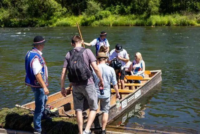 רפטינג זקופנה בנהר דונייץ' (Dunajec River) credit to getyourguide.com