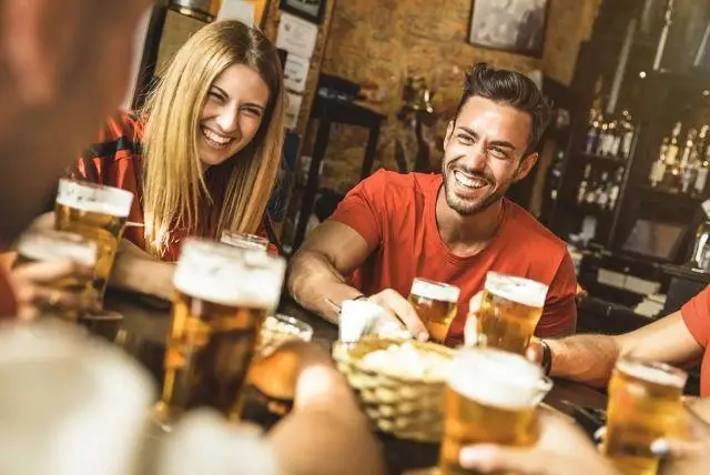 סיור טעימות בירה מקומית בזאקופנה credit to getyourguide.com