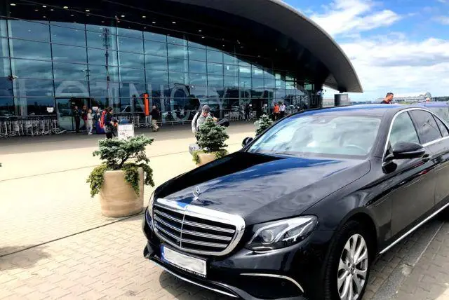 מקרקוב לזקפונה - כמה זמן ואיך מגיעים? credit to getyourguide.com