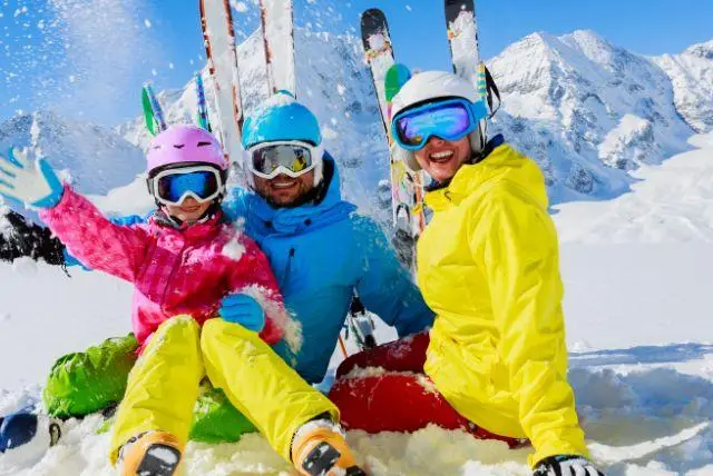 אתר סקי בזאקופנה (RUTKOW-SKI)