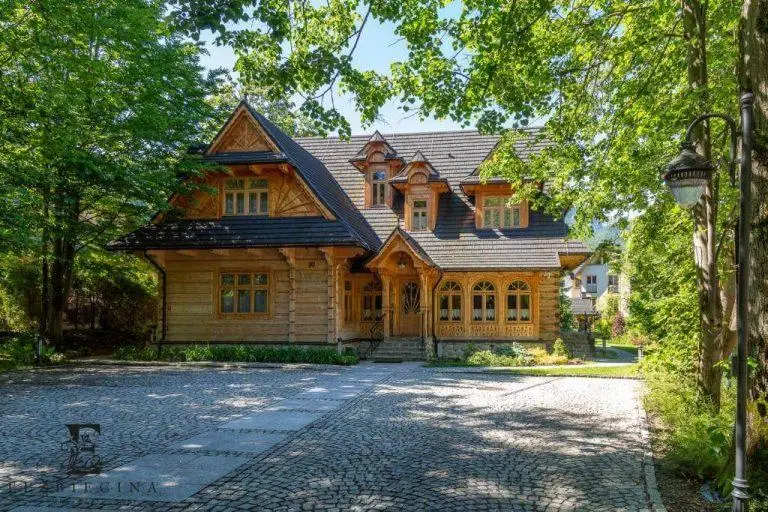 Willa Elżbiecin - מלון ספא יוקרתי בזאקופנה credit to booking.com