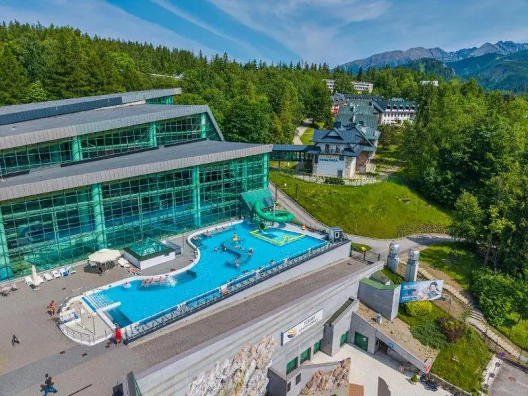 זקופנה מלון עם פארק מים - Kompleks Antalowka Termy & Med,