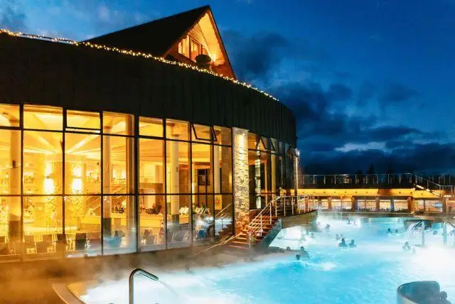 איך מגיעים מקרקוב לזקפונה? כל האופציות credit to getyourguide.com