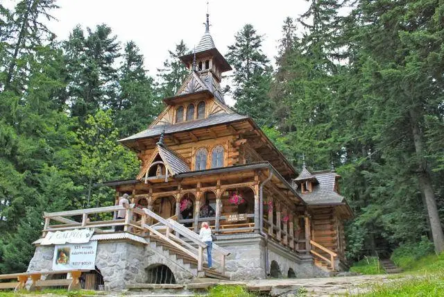 מונית מקרקוב לזקופנה credit to getyourguide.com