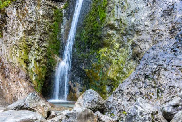 טיול מזאקופנה אל מפל Wodospad Siklawica