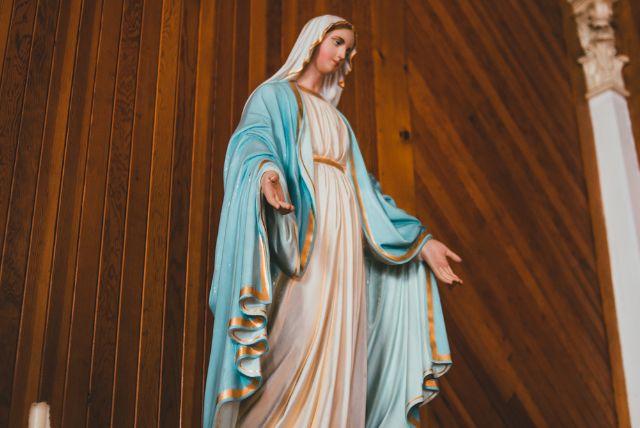 כנסייה מעוצבת ומיוחדת בזאקופנה - Sanktuarium MB Objawiającej Cudowny Medalik w Zakopanem