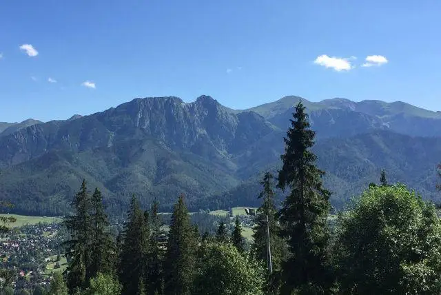 פסגת ההר גובלובקה בזאקופנה - איך מגיעים ומה חשוב לדעת