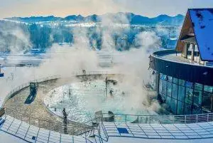 מרחצאות תרמיים זאקופאנה (Zakopane Thermal Baths) - המדריך למטיילים credit to headout.com