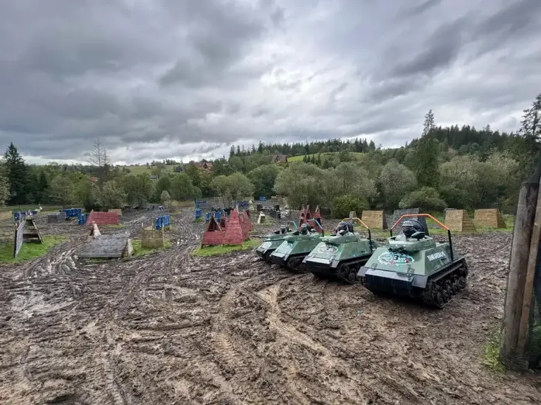 מיני טנק פיינטבול בזקופנה